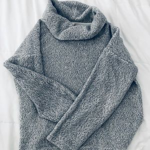 Turtle neck Sweater